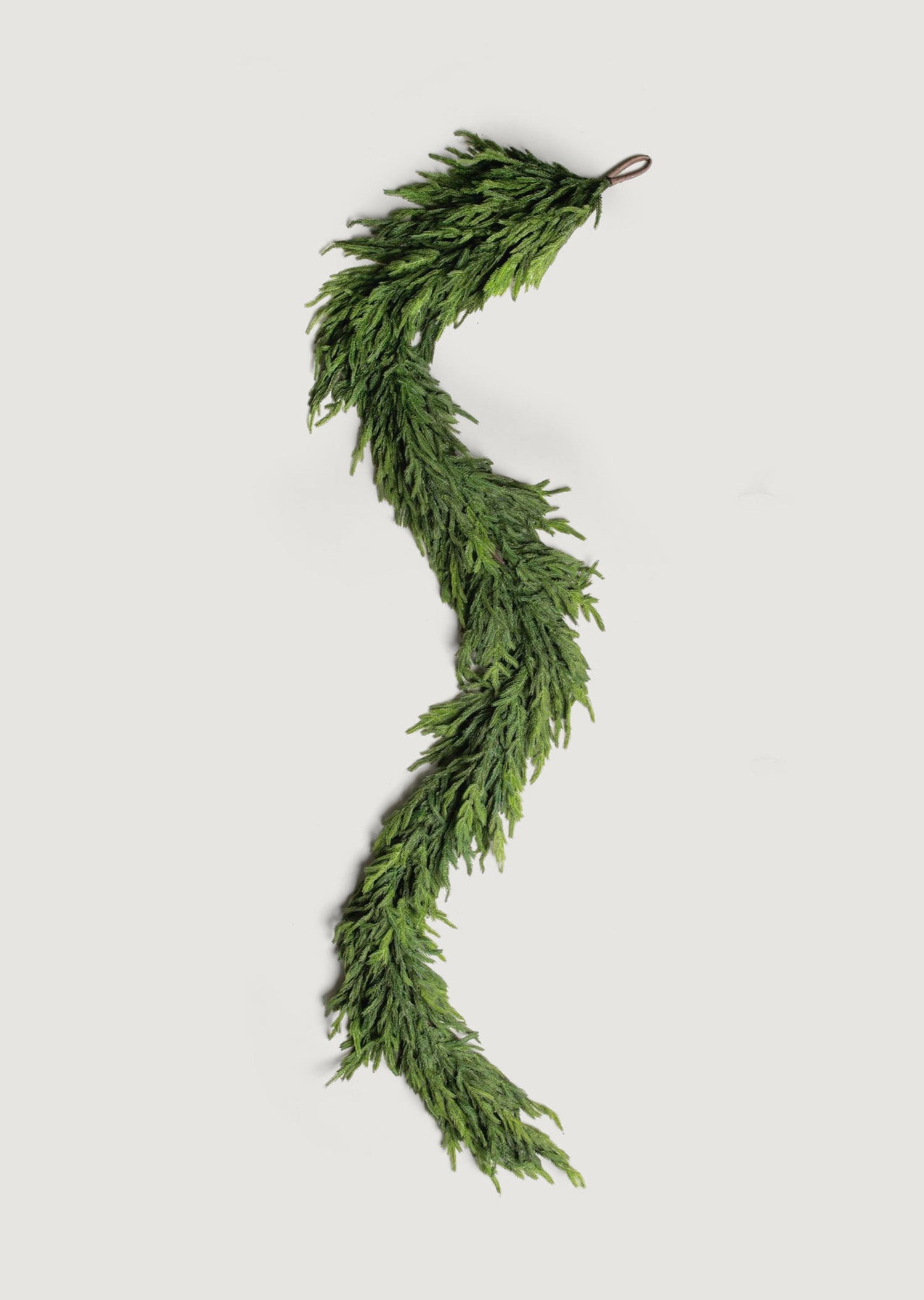 Deluxe Full Norfolk Pine Garland